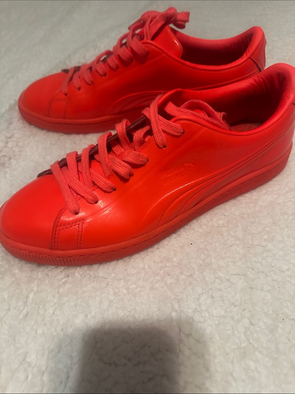 Puma Men's Bright Patent Red Basket Case Classic